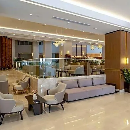 Hotel Seven Seas Life