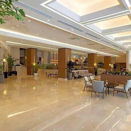 Hotel Seven Seas Life
